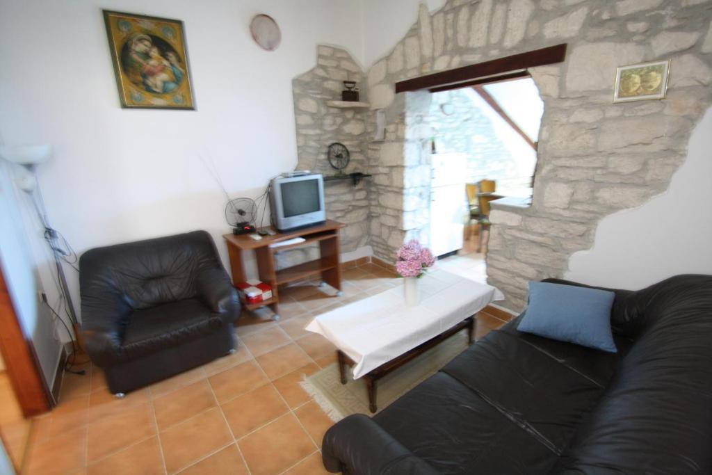 Apartments Tena With Private Parking Pula Rum bild